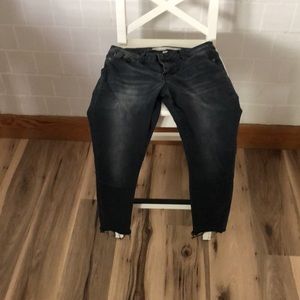 Black Ankle Cut Jeans
